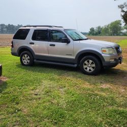 2006 Ford Explorer