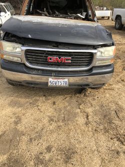 2006 Gmc Yukon 4wd parting out