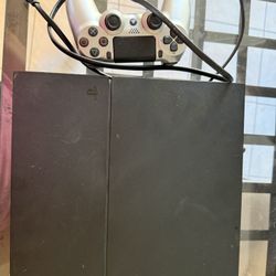 PS4 + Controller