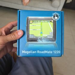 Magellan Roadmate 1220
