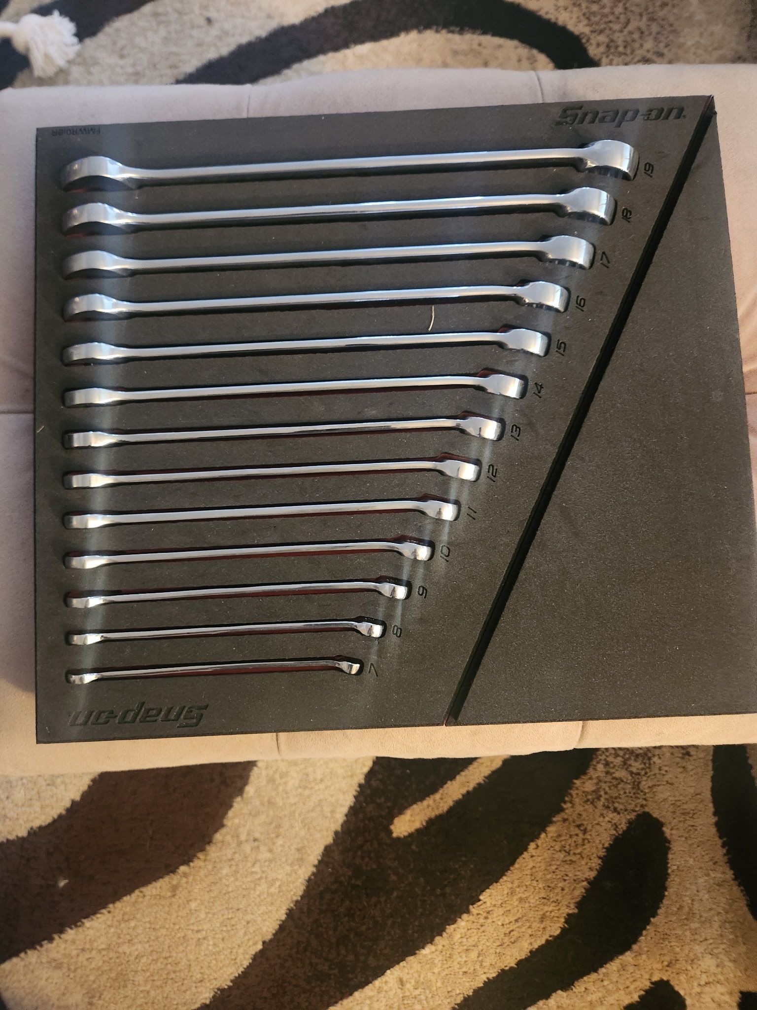 13 piece  box/open wrench set 7 through 19 mm in foam case