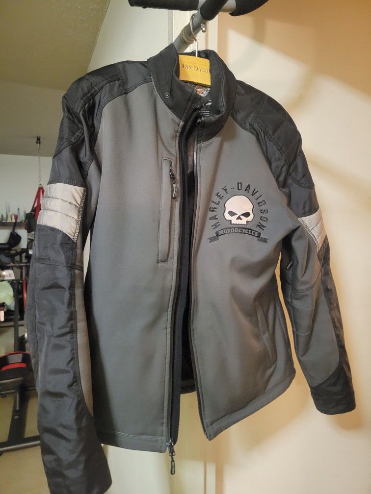 Harley Davidson Jacket size Medium 