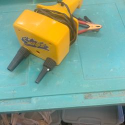 12 V air inflator hand tool