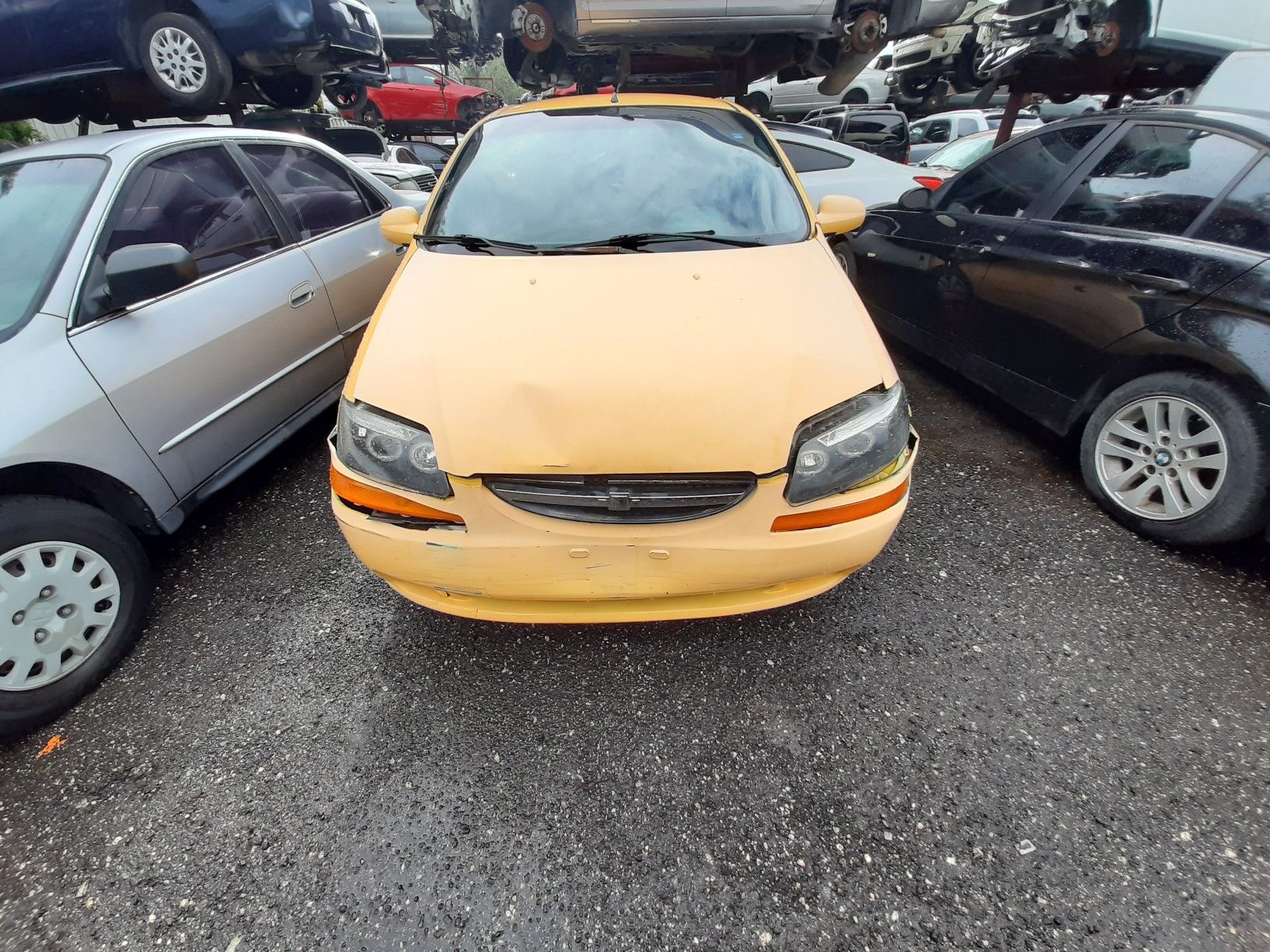 Chevi aveo 2005 only parts