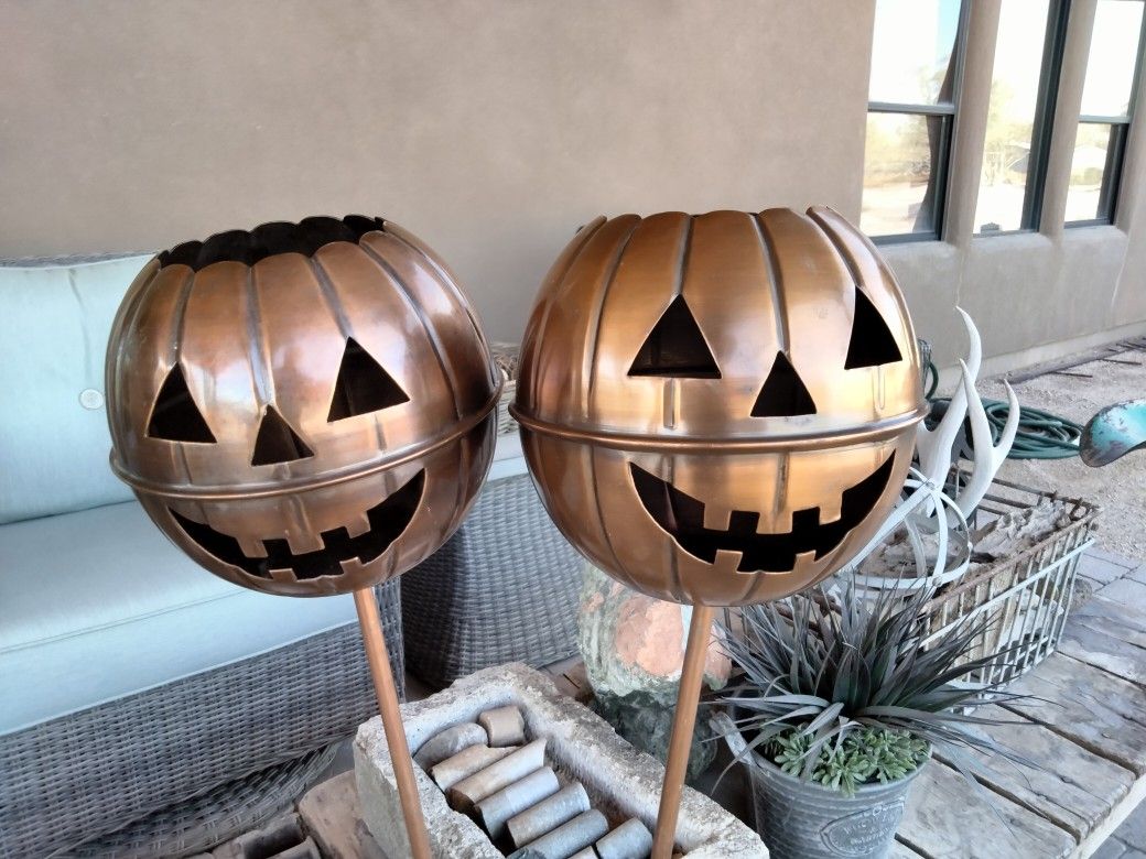 Restoration Hardware Two Pumpkin Jack-o-lantern Candle Holders Yard Stake Decoration Halloween Vintage Style