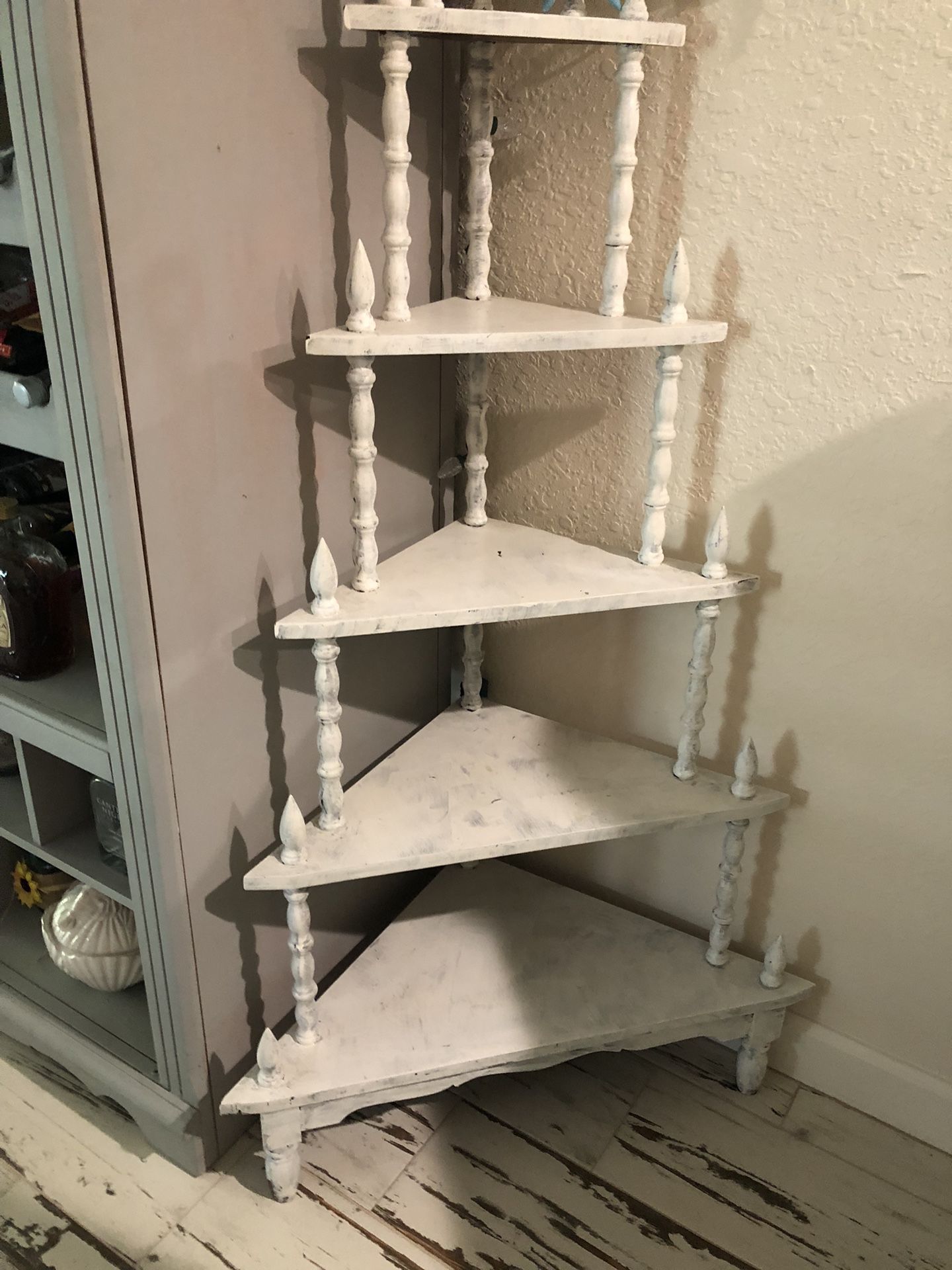 Wood Corner Shelf