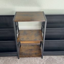 Free vinyl/record player stand