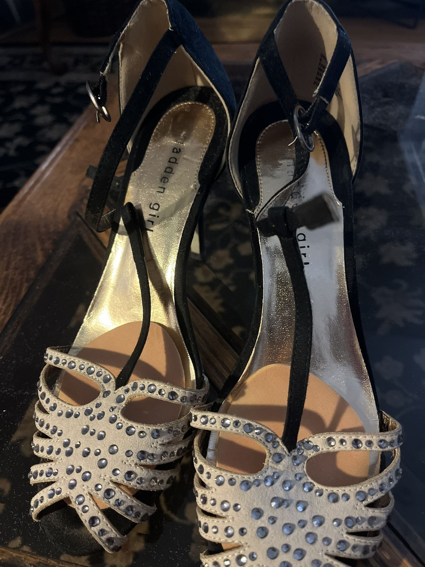 Glamorous High Heels 8.5 