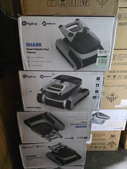 Swimming pool vacuums