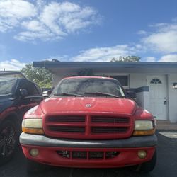 2003 Dodge Dakota
