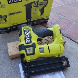 RYOBI
ONE+ HP 18V 18-Gauge Brushless Cordless AirStrike Brad Nailer ( Tool Only)