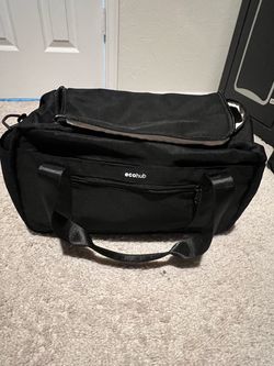 Ecohub Black Duffel Bag