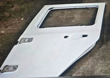 2011 Jeep wrangler door rear driver side