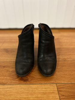 Lucky Brand Panally Leather Side Dip Block Heel Ankle Booties