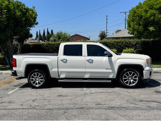 2015 GMC Sierra Denali 4x4 V8