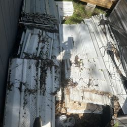 Mobile home skirting