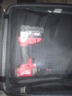 Milwaukee M18 1/4 Driver Brushless 