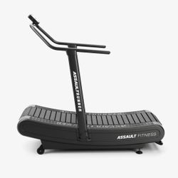 Assault Runner Pro Treadmill – Pickup Only 
