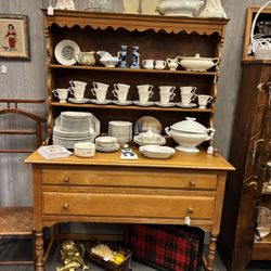 Vintage Berkey & Gay Hutch Display Cabinet 