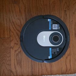 Vacuum - Shark - Roomba