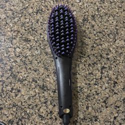 straightening heat brush 