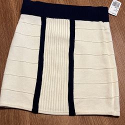 Womens XXII Forever Skirt Size M