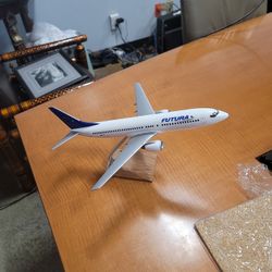 Futura Plane Pacific Miniatures