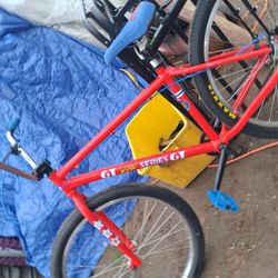 GT Rad Series Mountain Bike Red