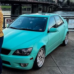 2001 Lexus IS 300