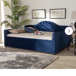 Daybed Queen Velvet 