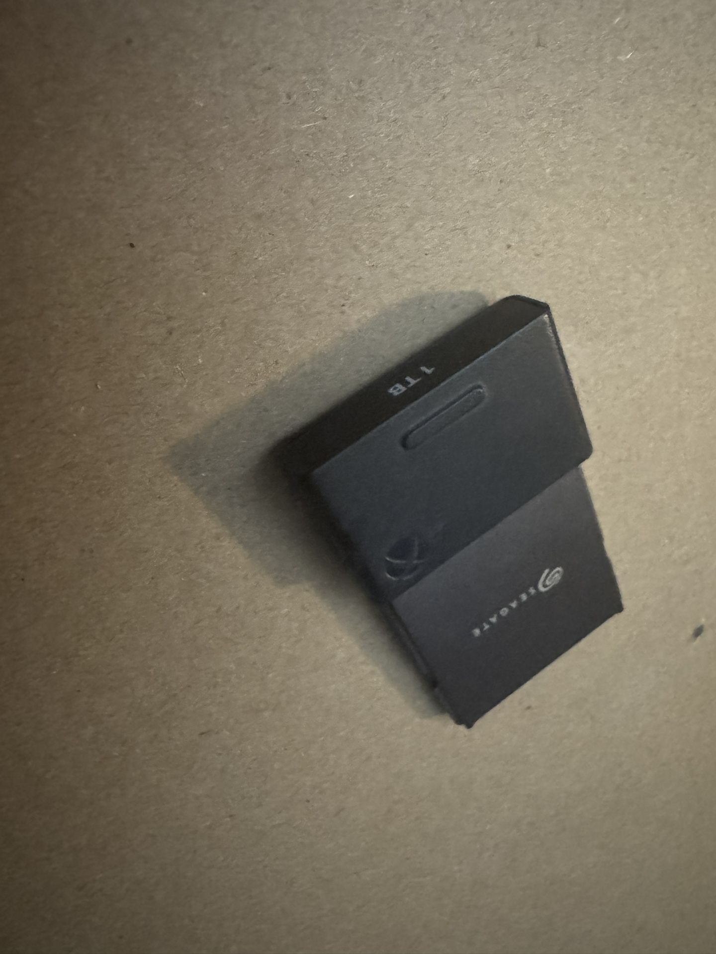 Xbox series X 1TB Seagate External Plug In Hard drive