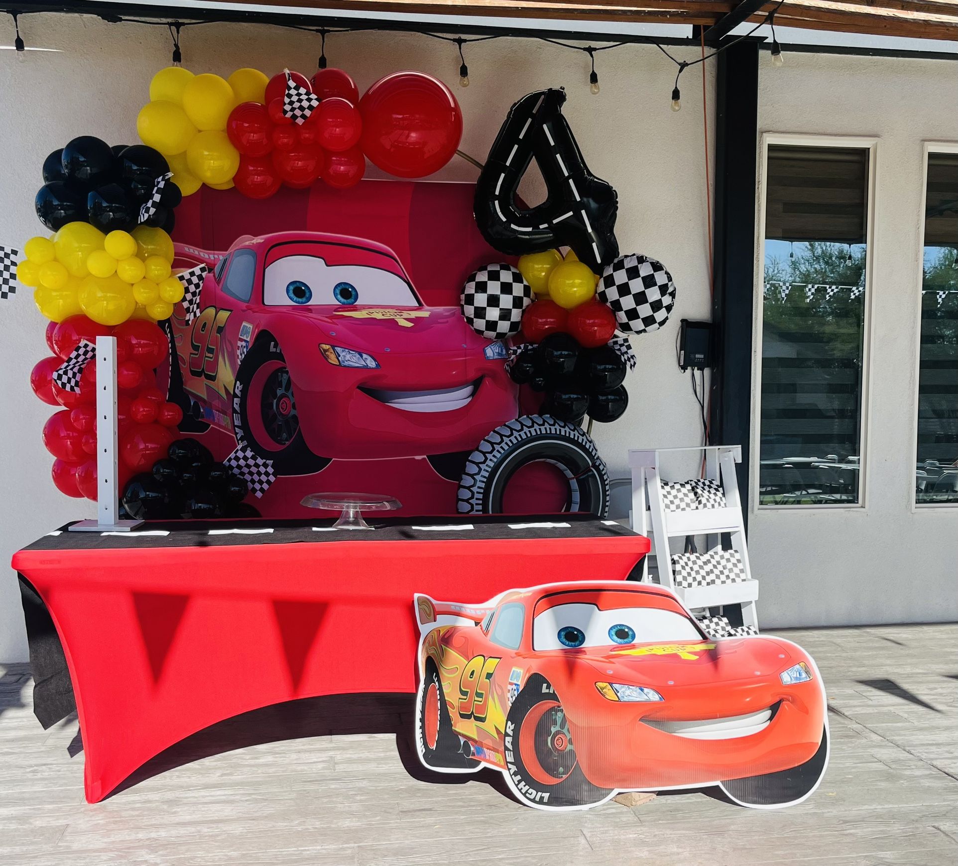 Balloon Garland Lightning McQueen Book Now I Can Do Your Balloon Garland For Your Event !!