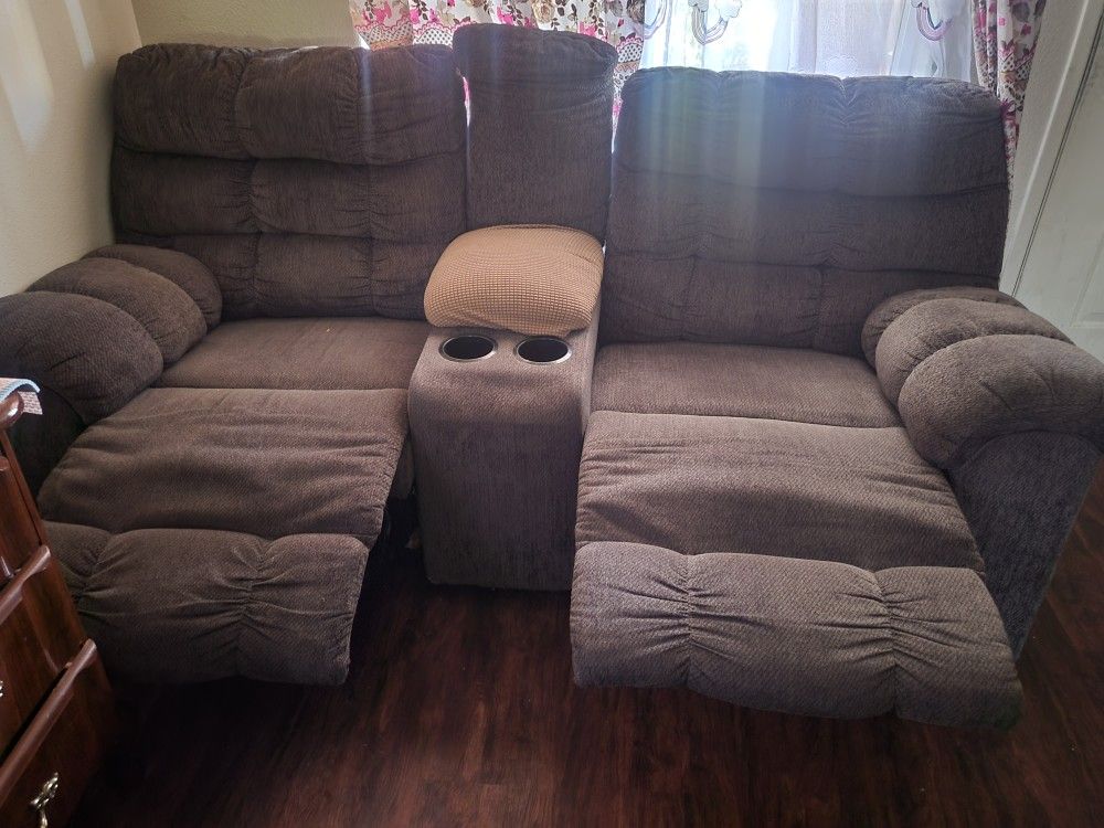 Recliner Sofa With Drink Holder