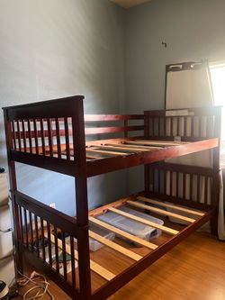 Bunk bed