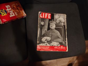 LIFE MAGAZINE  JAN.21,1946 