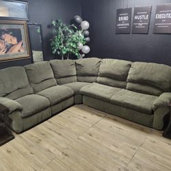 BIG DEAL!!! 3 PIECE RAYMOUR SLEEPER SECTIONAL ONLY $499 DELIVERY AVAILABLE