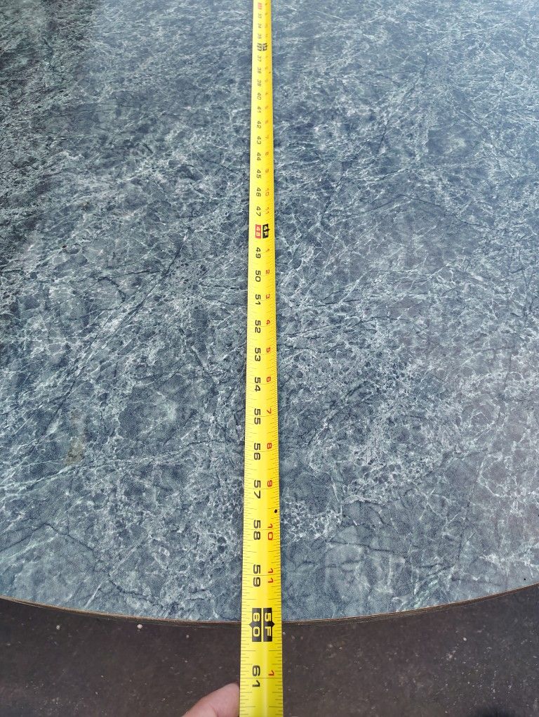 60" (5ft) Round Table