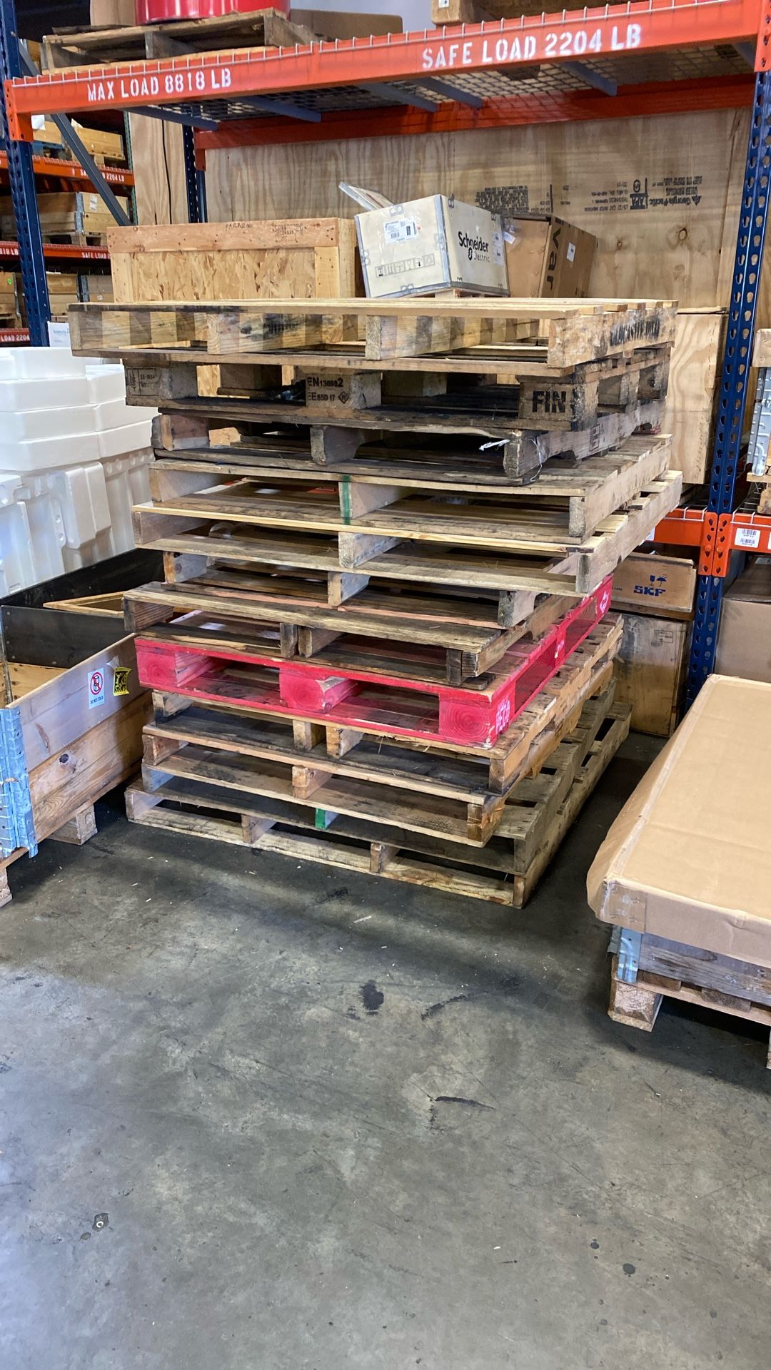 Free Pallets