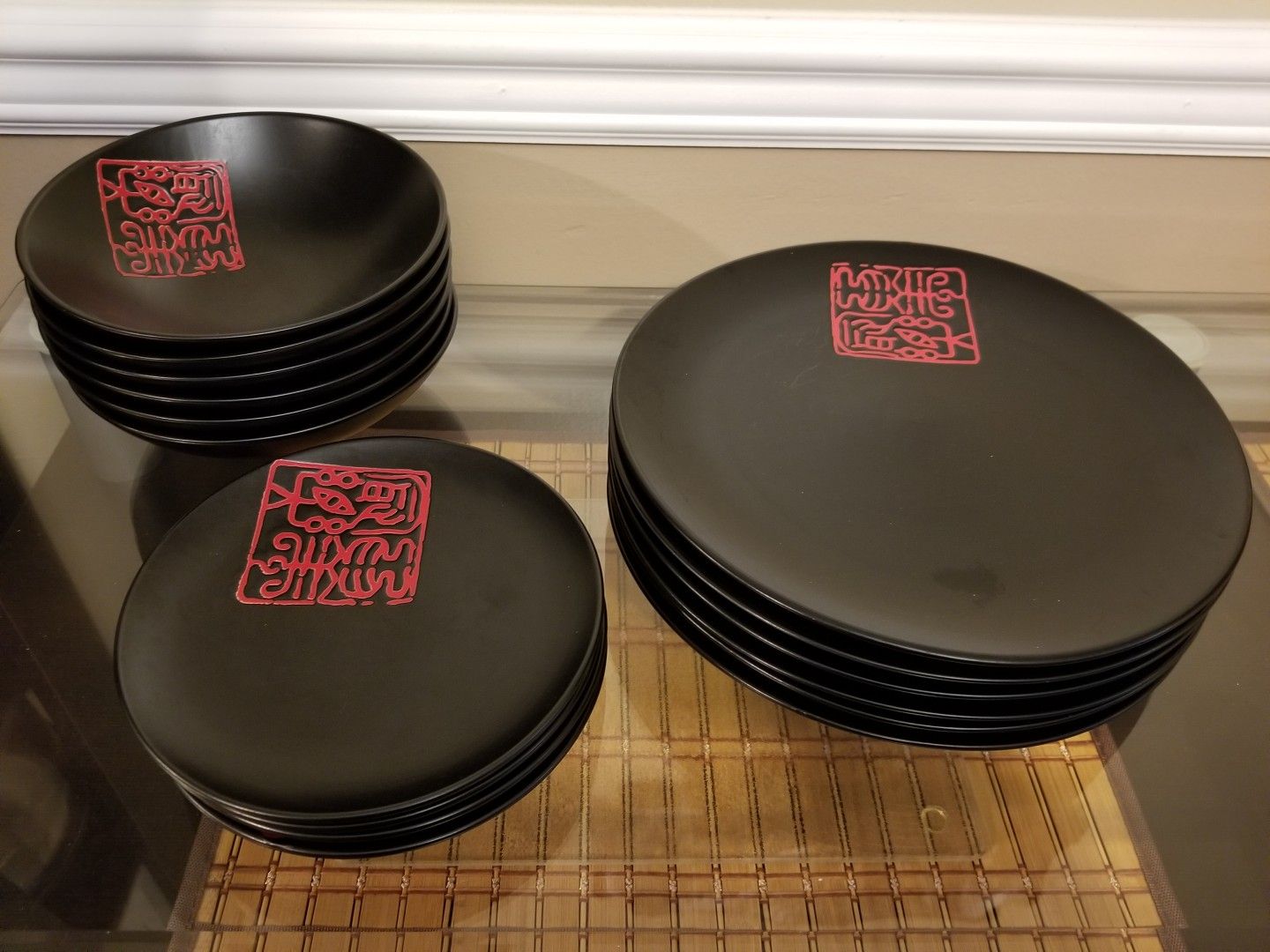 Crate & Barrel Dinnerware Set