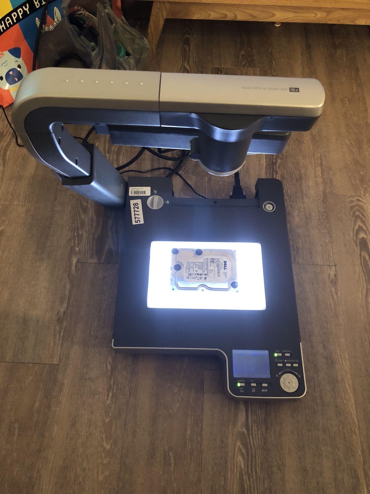 Elmo Document Camera β 16x Optical Zoom β Tested & Working π· β
Tested and working perfectly π 16x Optical Zoom Lens for high-quality close-ups π G