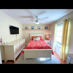 Entire Queen Bedroom Set