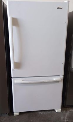 Whirlpool Bottom Freezer White Refrigerator Fridge
