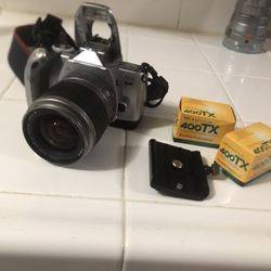 Canon E05 Rebel Ti  With Bag