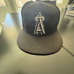 7 3/8 New Era 59FIFTY Los Angeles Angels fitted hat