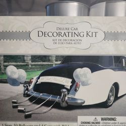Deluxe Car Decorating Kit JUST GOT MARRIED