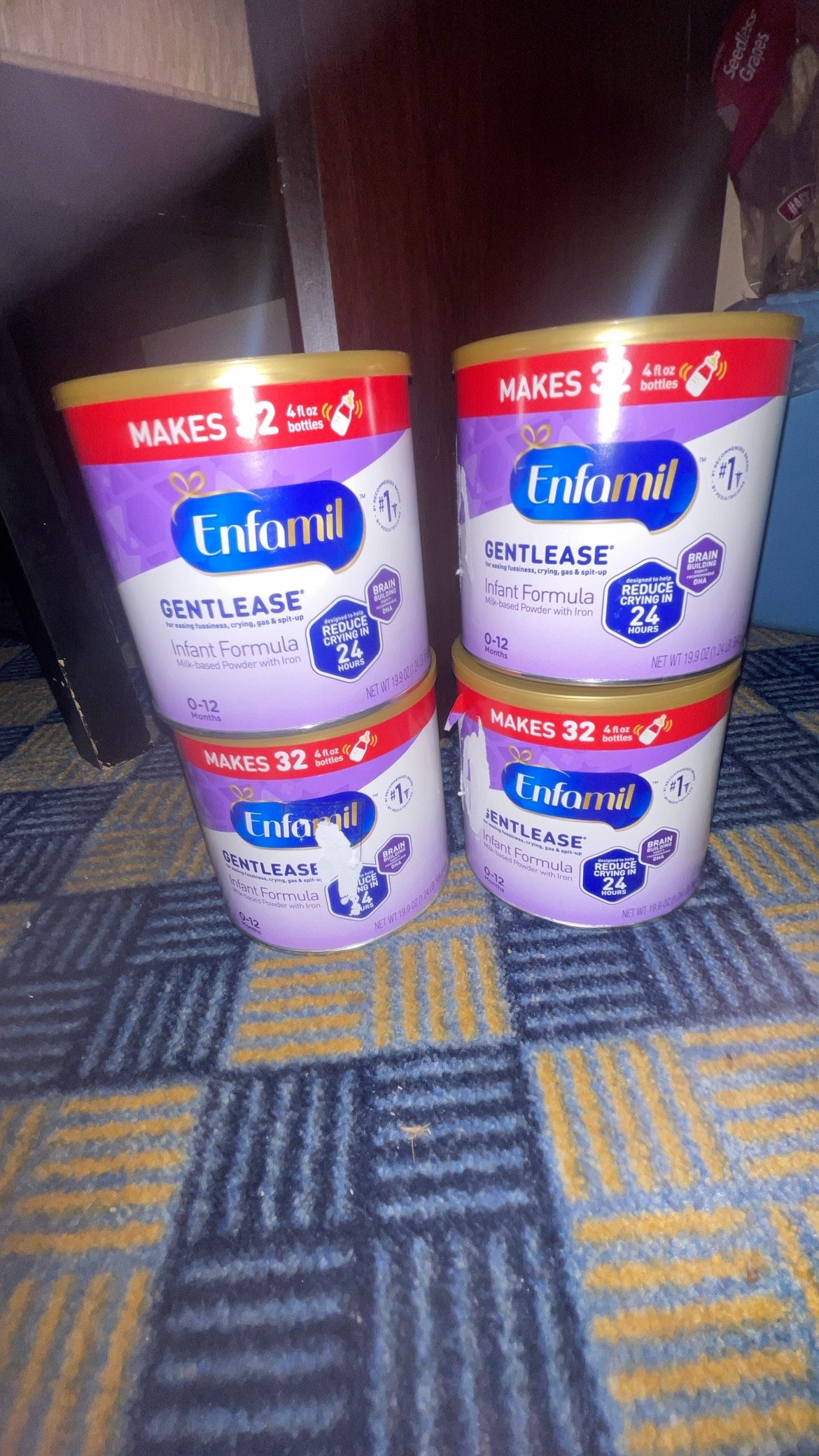 4 Medium Cans And 5 Small Cans Of Brand New Enfamil Infant Formula!