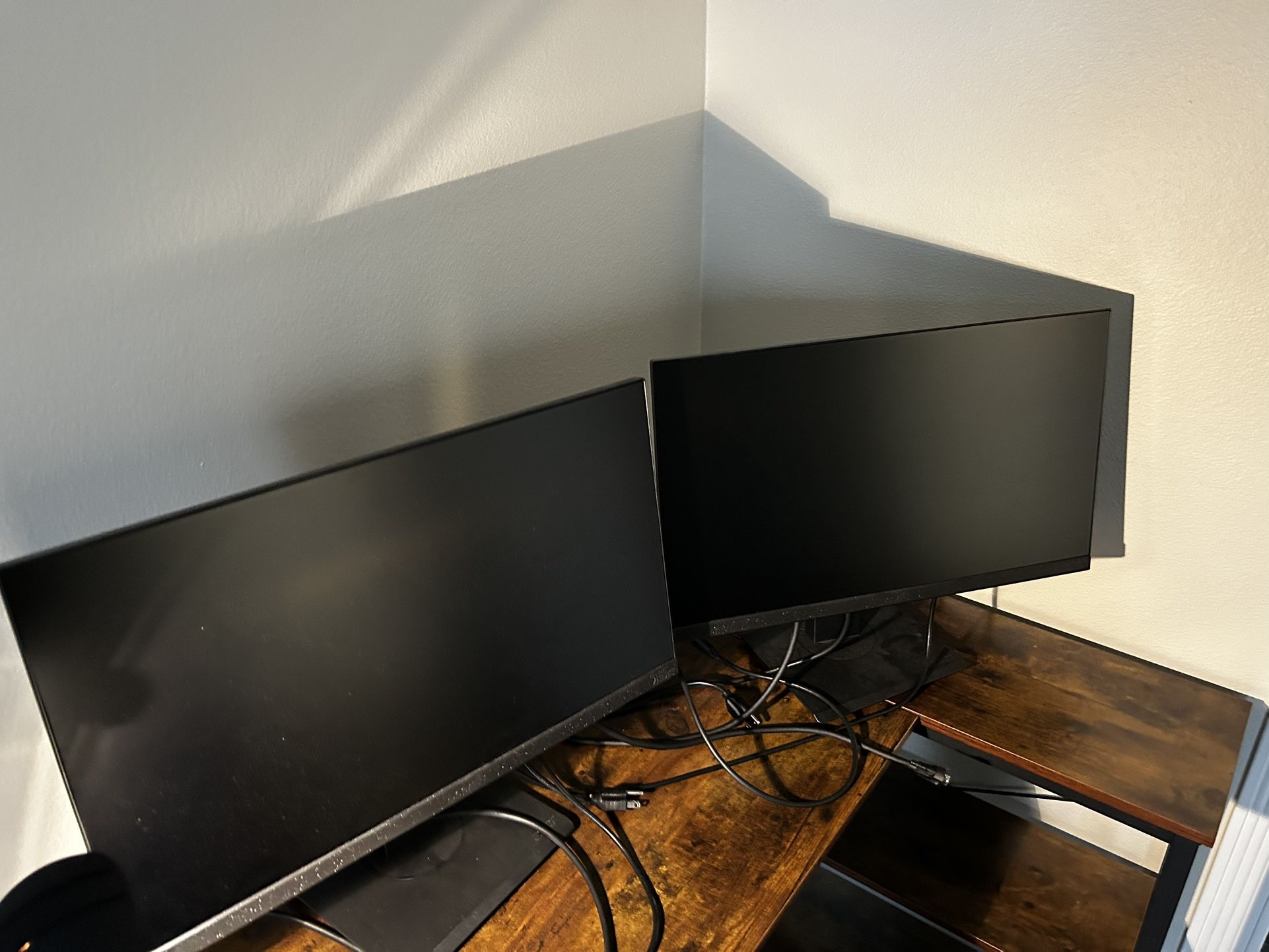 2 24” Acer Monitors $25 Each - $50 Total