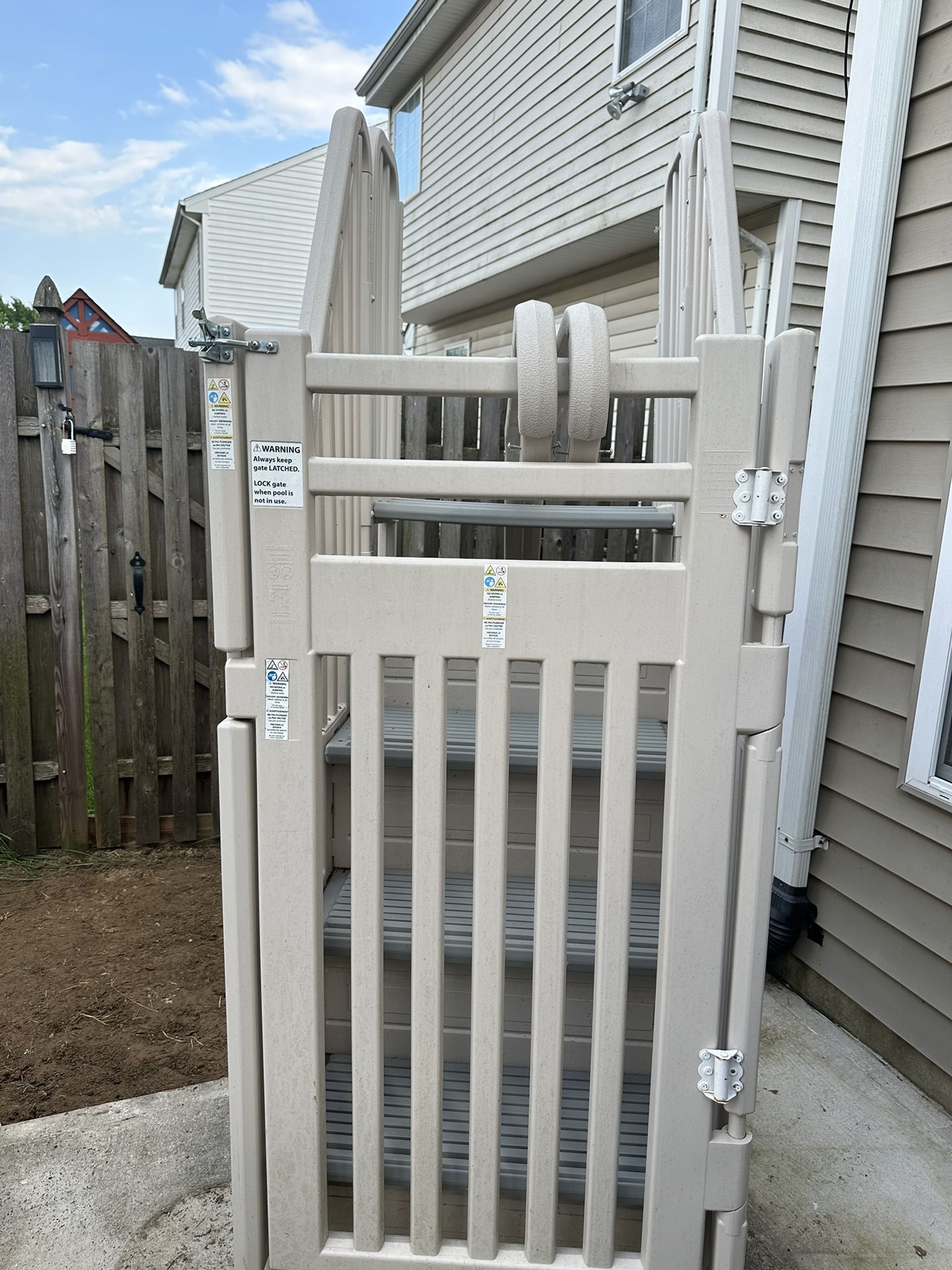 Above Ground Pool Ladder