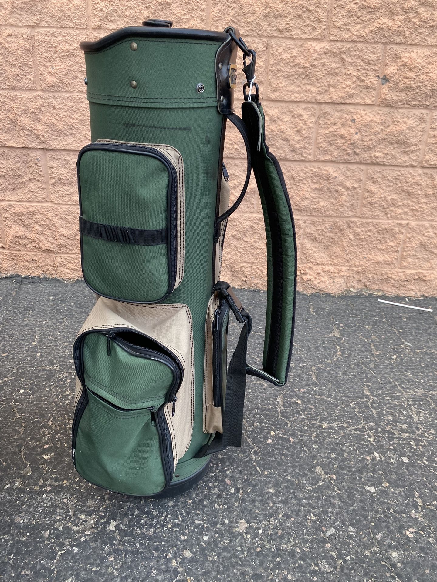 Arnold Palmer Golf Bag $50