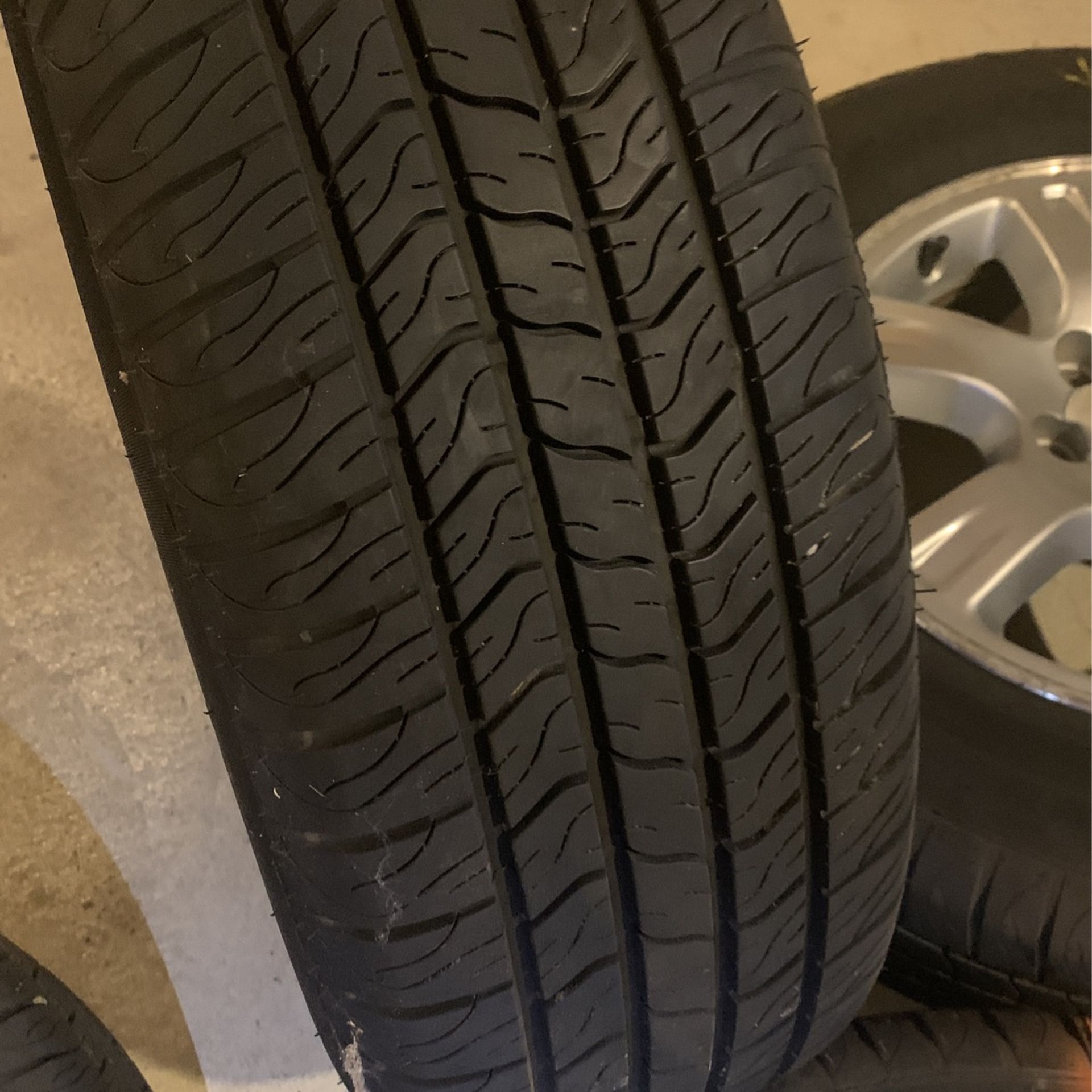 Set Of 4 Tires